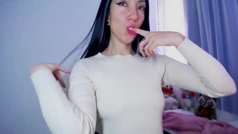  Nicol  online show from February 28, 5:56 pm