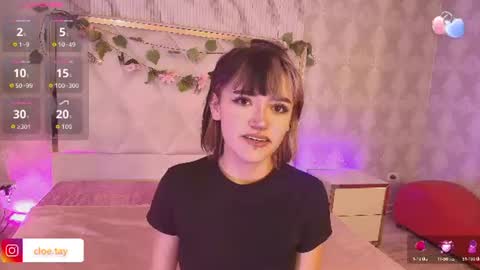 cloee_tay1 online show from July 26, 11:29 am