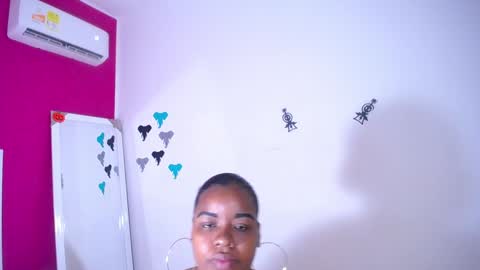 cock_whisperer69 online show from December 9, 2:17 pm