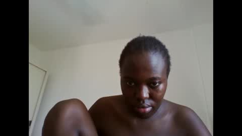 coco vixen9 online show from April 14, 9:20 am