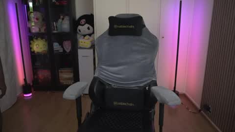 Carola  independent model online show from April 14, 12:38 pm