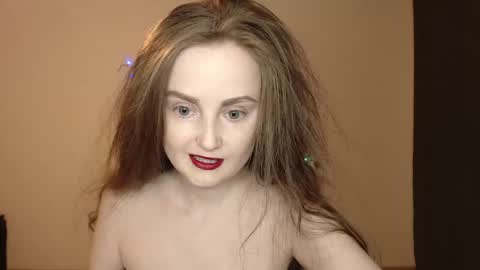 Amber online show from April 26, 9:01 pm