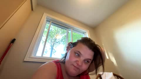 Amanda and Shawn online show from June 8, 11:26 pm