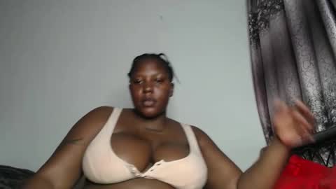 Erykah online show from April 10, 6:36 pm