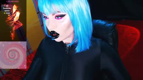 Roxy online show from June 3, 2:44 pm