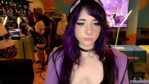 Crimson Kitten online show from August 7, 5:53 pm