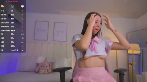 Cristal  online show from April 21, 12:14 am