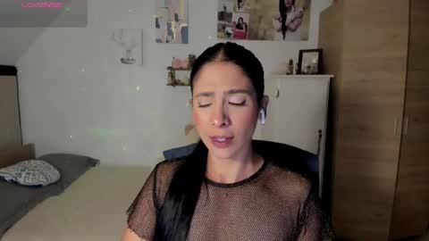 veronika online show from April 19, 3:39 am