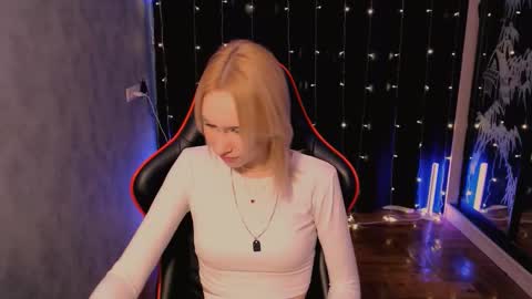 crybambi online show from February 17, 8:35 am