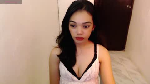 cuddlepunk_bubble online show from June 16, 7:48 pm