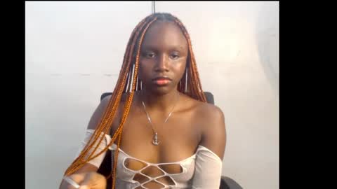 sophie online show from June 21, 2:21 pm