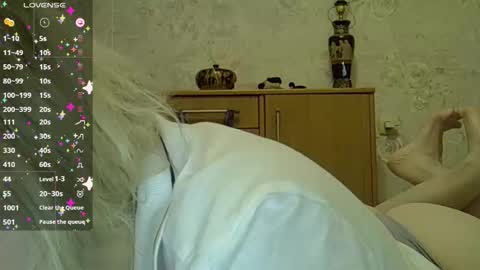 Curvy online show from March 10, 10:58 pm