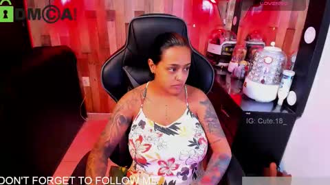    Independent Model online show from March 20, 10:47 pm