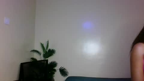 cutey_mara online show from April 29, 5:10 am