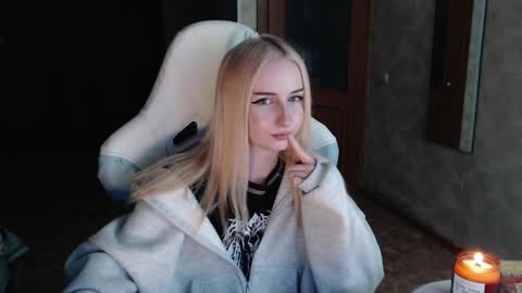 Cutti Crystal online show from April 16, 7:13 pm