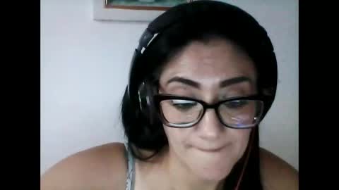 Dakottamonroe online show from May 12, 2:09 am