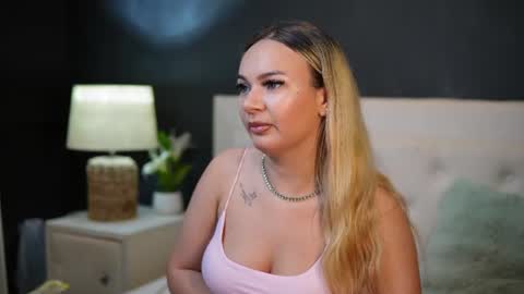  Dalia  online show from July 14, 8:35 pm
