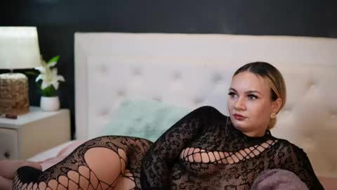 Dalia  online show from June 7, 9:54 pm