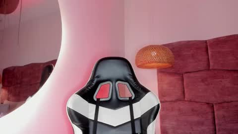   online show from March 10, 2:48 am