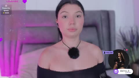 Danna online show from April 2, 7:44 pm