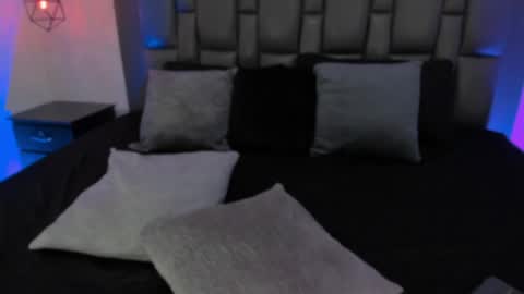 Dark Kitty online show from May 7, 6:50 am