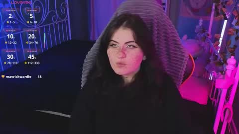 Shine online show from January 10, 9:08 pm