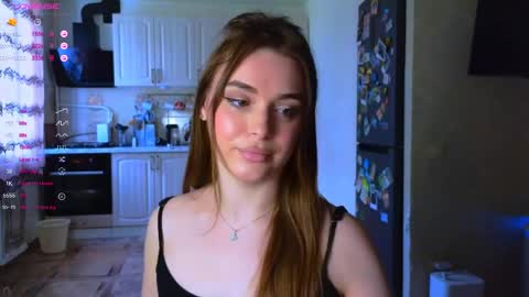 Darlina online show from June 8, 1:01 pm