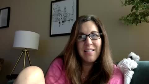 DDMolly online show from February 12, 7:13 pm