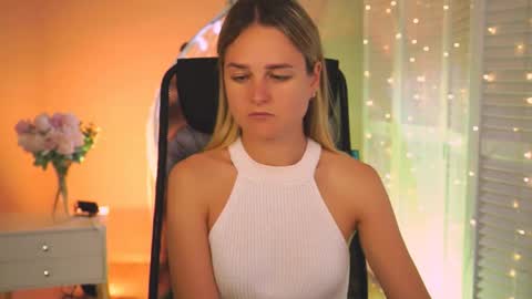 Debora online show from June 6, 7:25 am