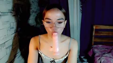 kira online show from July 7, 6:47 am