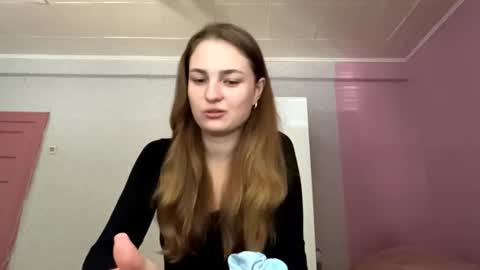 Sofi online show from June 23, 12:36 pm