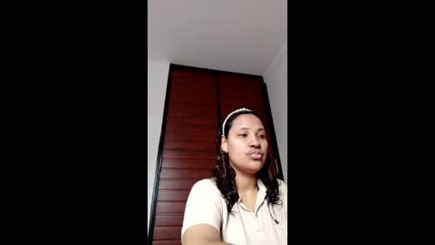Sarah online show from May 11, 6:16 pm