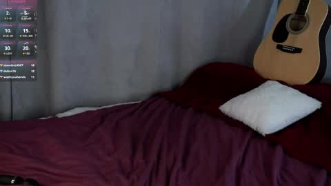 Alreen online show from April 13, 2:29 pm