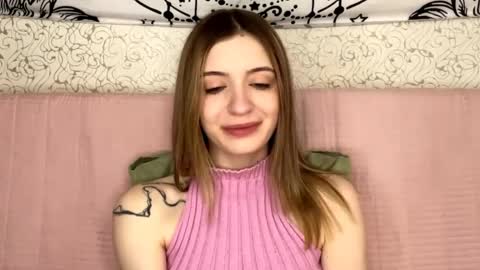 Sia online show from April 24, 6:38 am