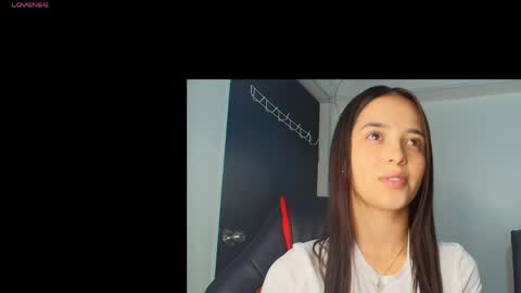 derly_cuervo703031 online show from May 17, 4:50 pm