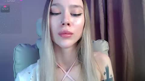 Ari online show from March 14, 5:36 pm