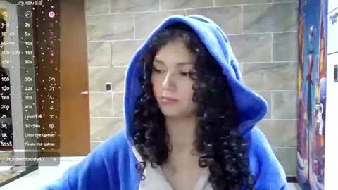 DiamondCurls online show from August 4, 4:35 pm