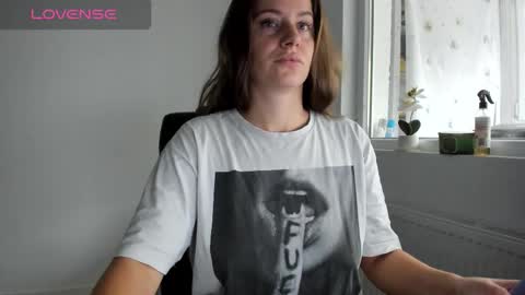 diamondkay_ online show from October 26, 7:26 am