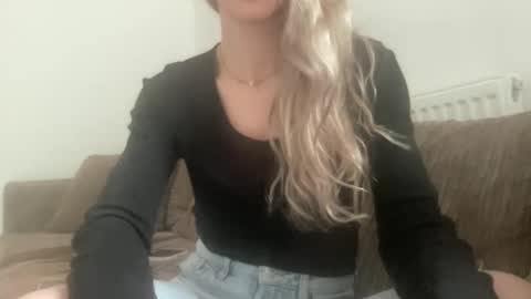 British Diamond Rose online show from February 13, 3:03 pm