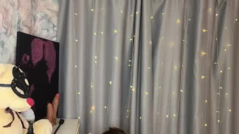 Dibellass online show from April 20, 9:23 am