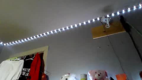 Dime9 online show from March 3, 5:05 am