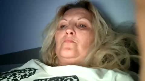 Alexxa online show from April 19, 6:54 pm