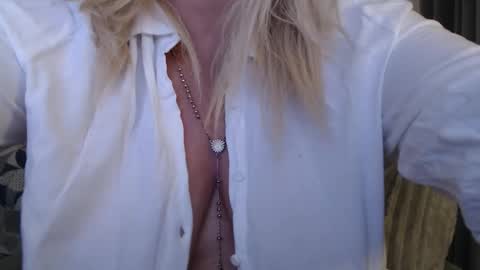 Alexxa online show from June 2, 12:00 am