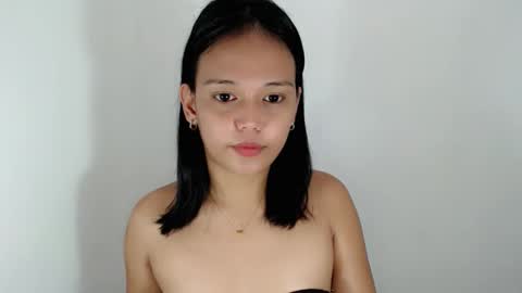 Crystal mae online show from May 6, 4:00 pm
