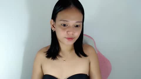 Crystal mae online show from April 30, 5:51 pm