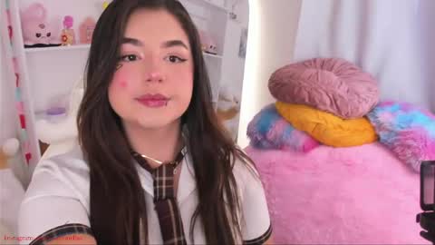 antonella online show from April 5, 1:15 am