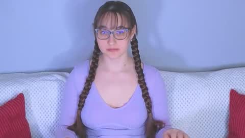 Tessa online show from March 11, 3:58 pm