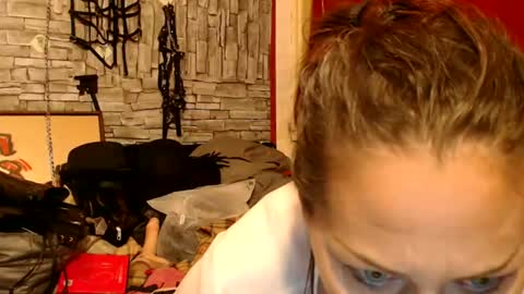Dominatrixredsonyja666666 online show from July 9, 1:52 am