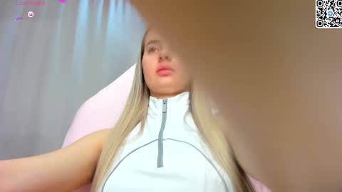 Donna On GMT2 Mon-Fri 3-9 AM online show from March 6, 1:44 am