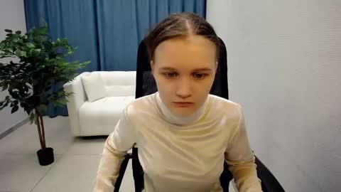 Sia online show from May 22, 10:57 am